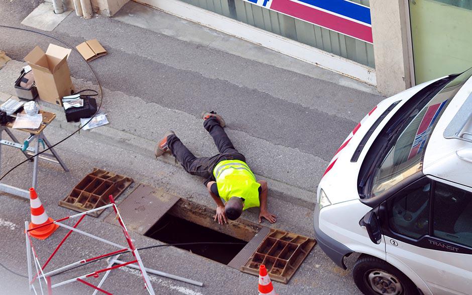plombier débouchage canalisation Paris 17